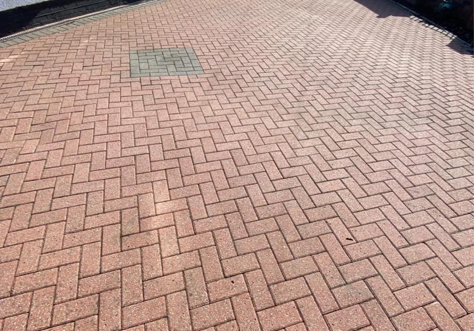 448597326_357360120446019_525470577758246843_n new power washing
